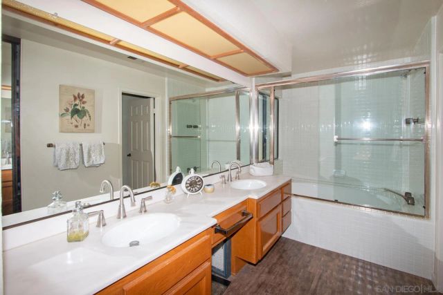 1115 Inspiration Lane, Escondido, CA 92025