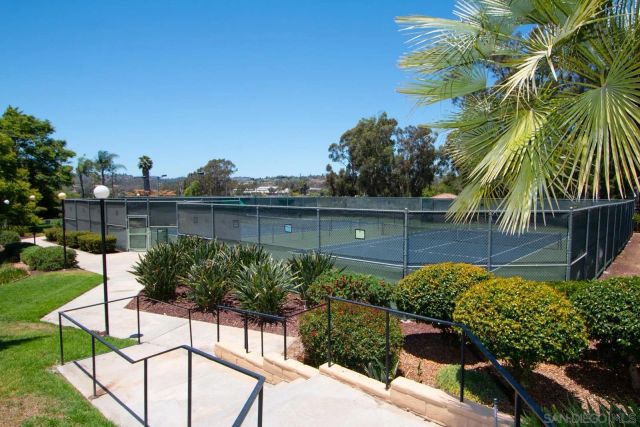 1115 Inspiration Lane, Escondido, CA 92025