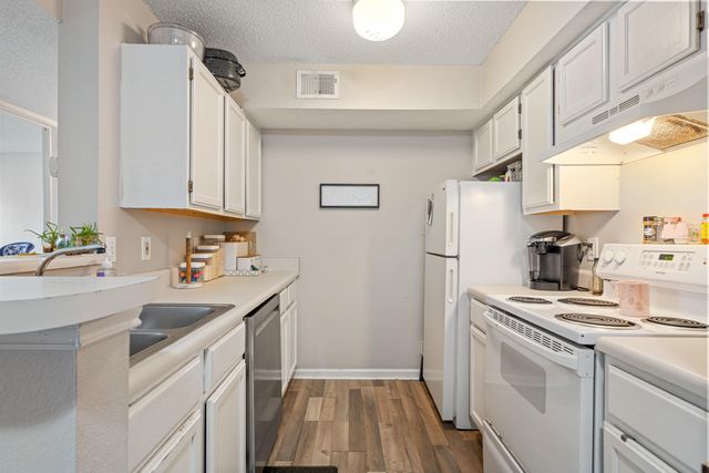 4009 Dancing Cloud Court 48, Destin, FL 32541