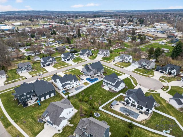 8235 Country Rail Drive SW, Byron Center, MI 49315