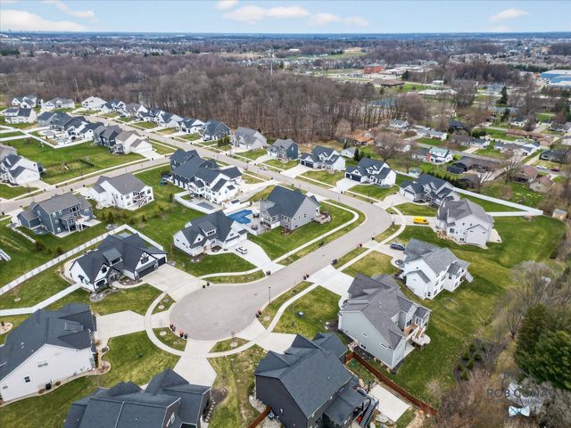 8235 Country Rail Drive SW, Byron Center, MI 49315