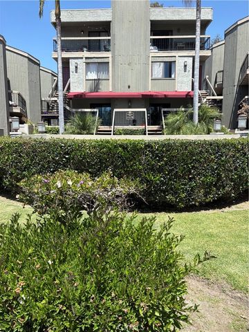 2601 E 19th 25, Signal Hill, CA 90755