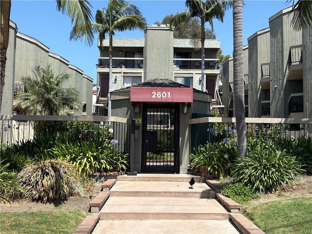 2601 E 19th 25, Signal Hill, CA 90755