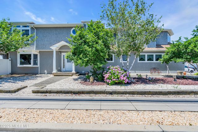 201 S Lagoon Road, Lavallette, NJ 08735