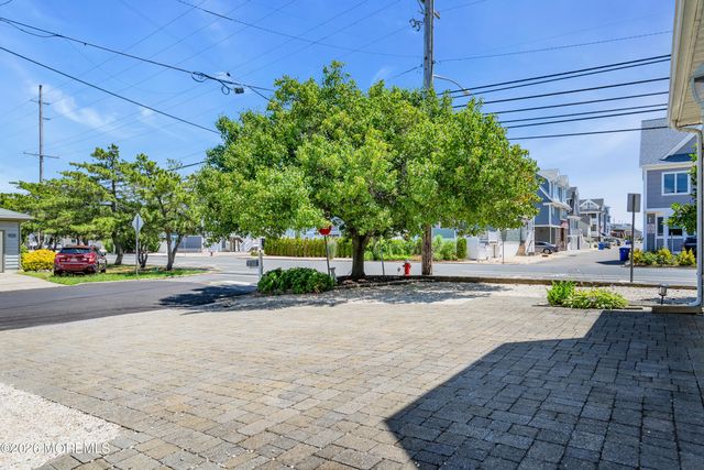 201 S Lagoon Road, Lavallette, NJ 08735