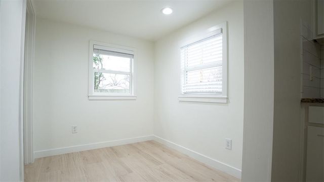 15 S Walnut Street, Edmond, OK 73003