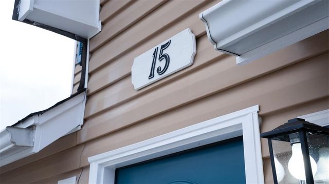 15 S Walnut Street, Edmond, OK 73003