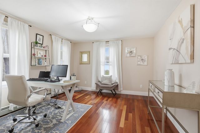 40 Hillcrest Ave, Methuen, MA 01844
