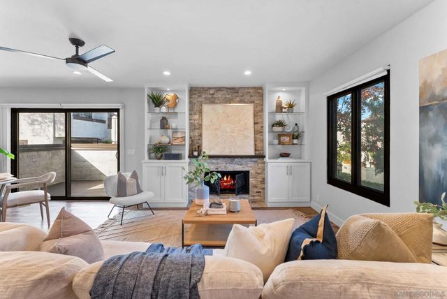 2264 Caminito Pajarito 141, San Diego, CA 92107