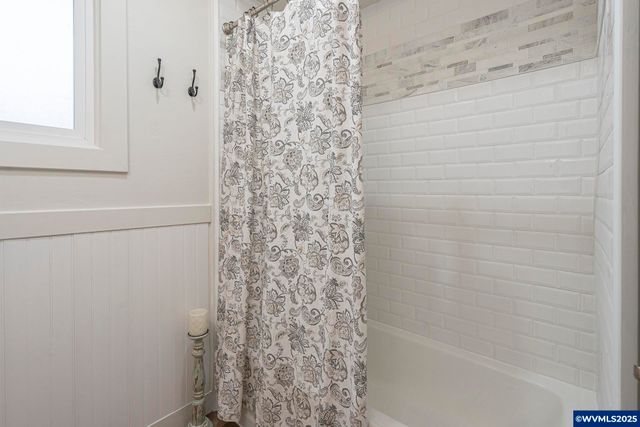 790 Hansen Av S, Salem, OR 97302