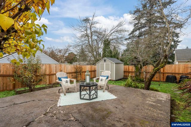 790 Hansen Av S, Salem, OR 97302