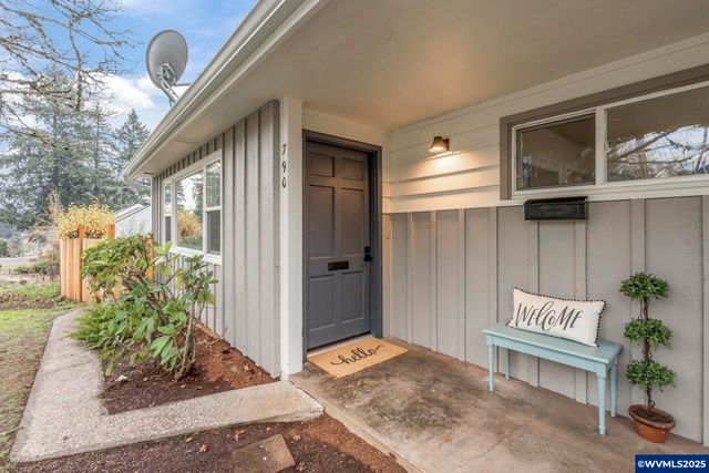 790 Hansen Av S, Salem, OR 97302