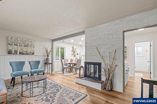 790 Hansen Av S, Salem, OR 97302