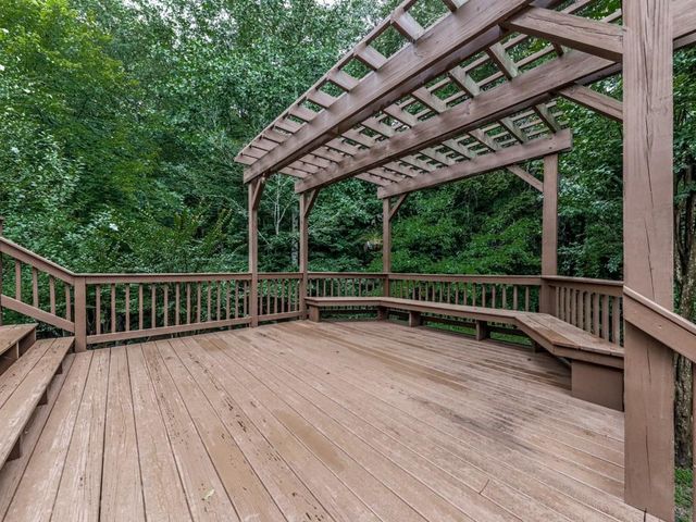 408 Sixes Drive, Canton, GA 30114