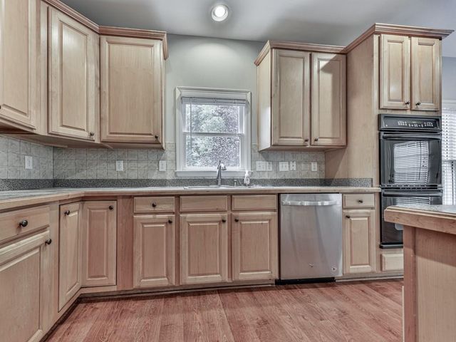408 Sixes Drive, Canton, GA 30114