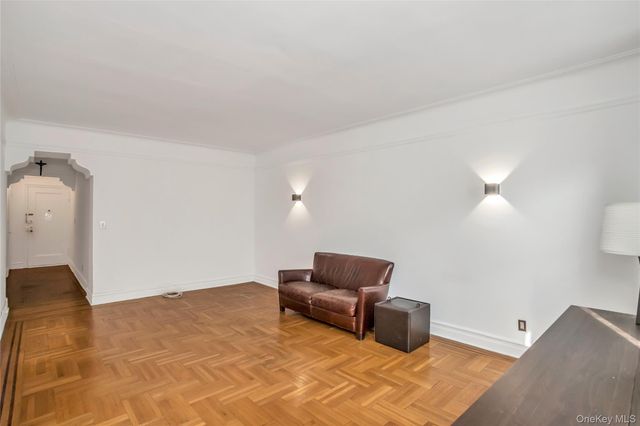 3540 82nd Street 4D, Jackson Heights, NY 11372