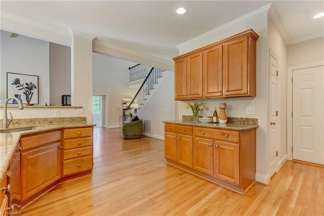 1827 Crossroads Drive, Greensboro, NC 27455