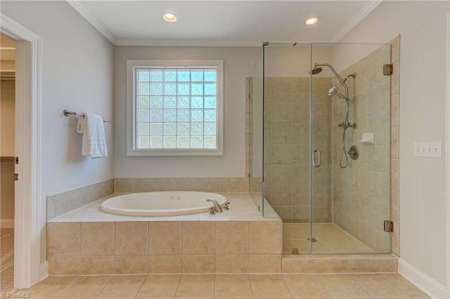 1827 Crossroads Drive, Greensboro, NC 27455