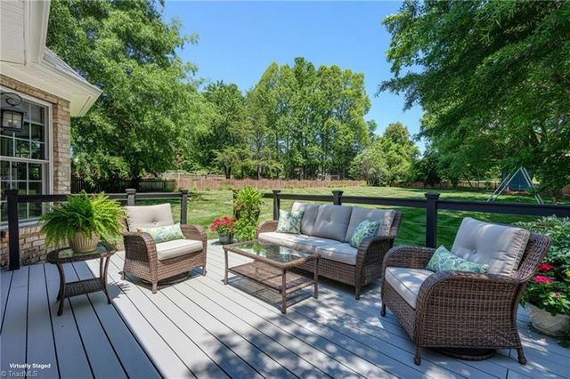 1827 Crossroads Drive, Greensboro, NC 27455