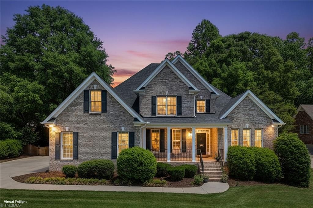 1827 Crossroads Drive, Greensboro, NC 27455