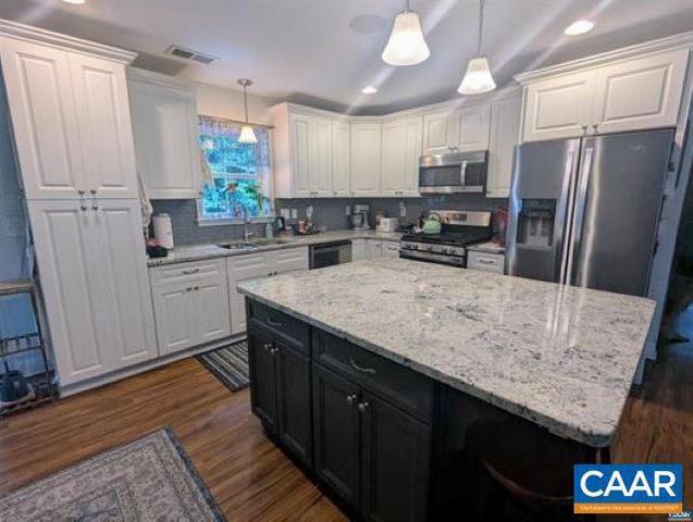 4489 CAMPBELL RD, Troy, VA 22974