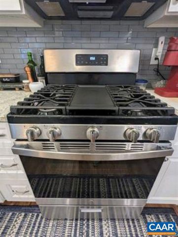 4489 CAMPBELL RD, Troy, VA 22974