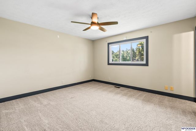15909 Arbor Circle, Omaha, NE 68130