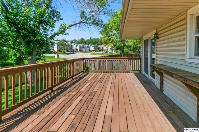 15909 Arbor Circle, Omaha, NE 68130