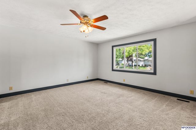 15909 Arbor Circle, Omaha, NE 68130