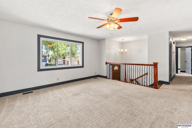 15909 Arbor Circle, Omaha, NE 68130