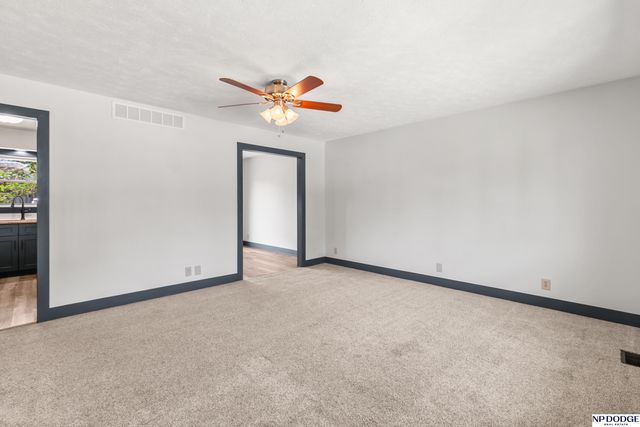 15909 Arbor Circle, Omaha, NE 68130