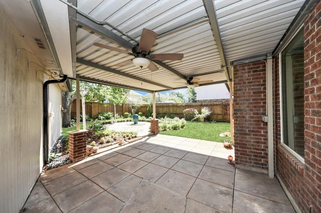 1909 Aztec Drive, Deer Park, TX 77536