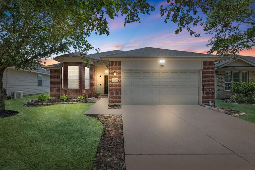 15207 Olmstead Park Drive, Cypress, TX 77429