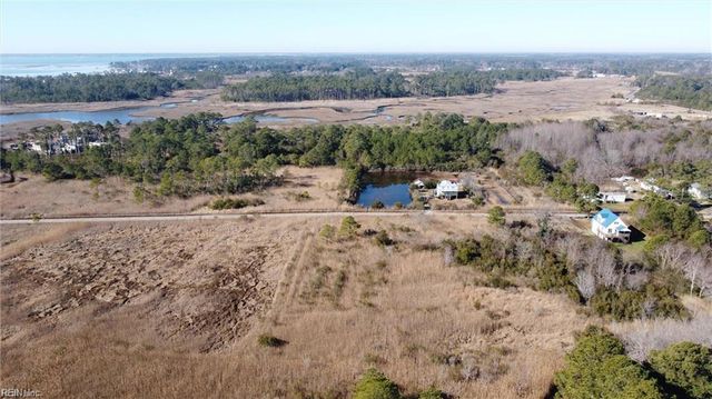 2415 Maundys Creek RD, Hayes, VA 23072