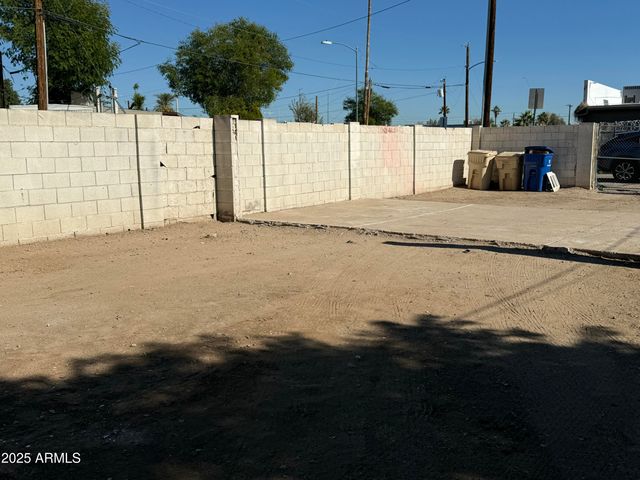 6547 N 59TH Drive, Glendale, AZ 85301