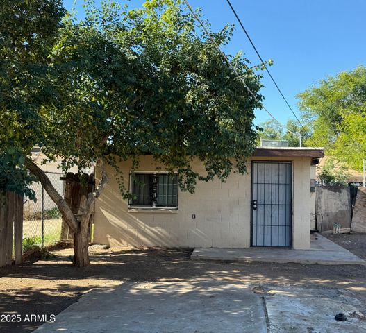 6547 N 59TH Drive, Glendale, AZ 85301