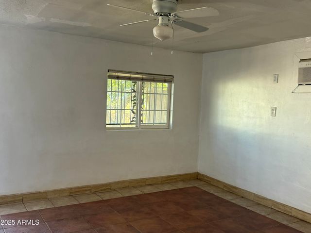 6547 N 59TH Drive, Glendale, AZ 85301