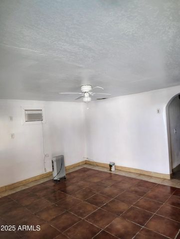 6547 N 59TH Drive, Glendale, AZ 85301