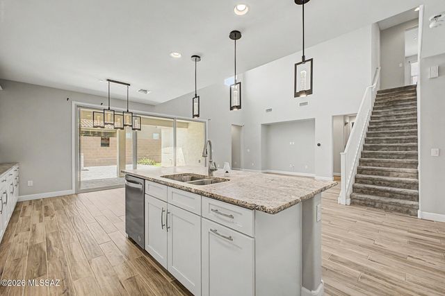 10212 E Bell Rock Trail, Tucson, AZ 85747