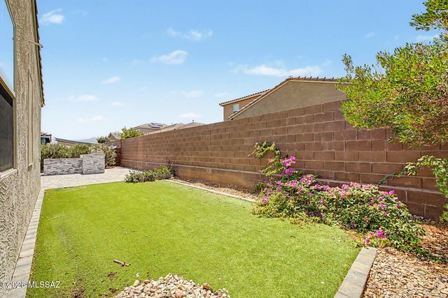 10212 E Bell Rock Trail, Tucson, AZ 85747