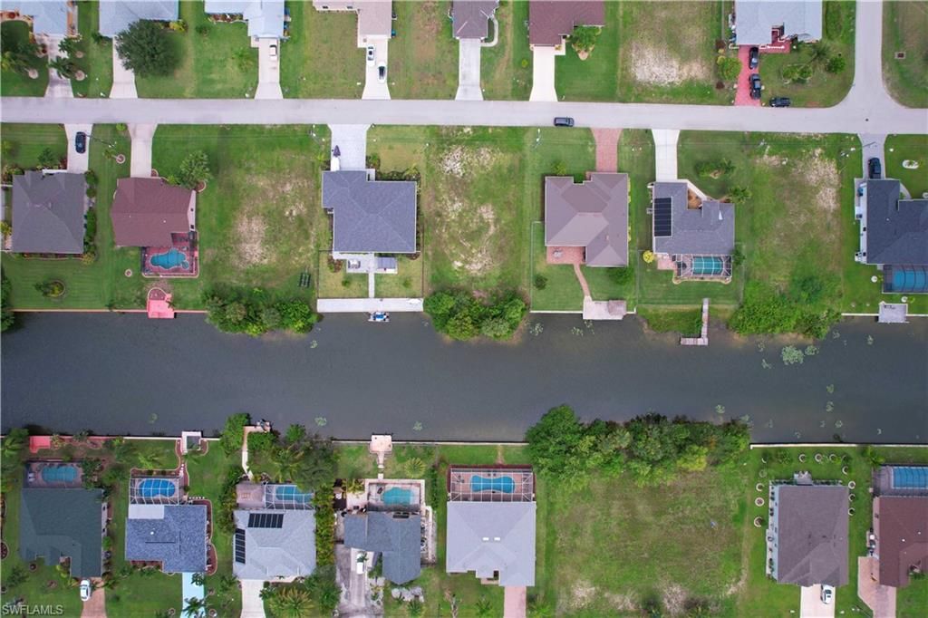 303 NE 17th PL, CAPE CORAL, FL 33909 — photo 3