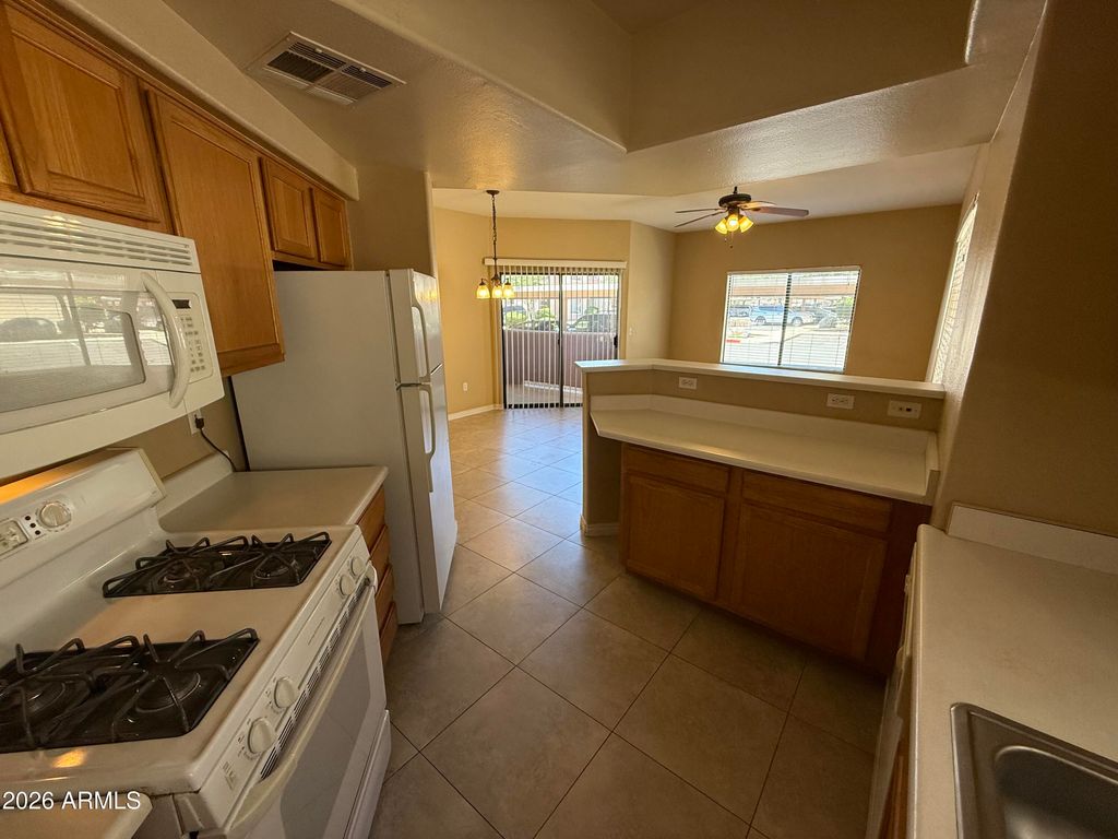 10030 W INDIAN SCHOOL Road 164, Phoenix, AZ 85037 — photo 5