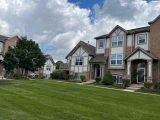 768 June Terrace, Lake Zurich, IL 60047