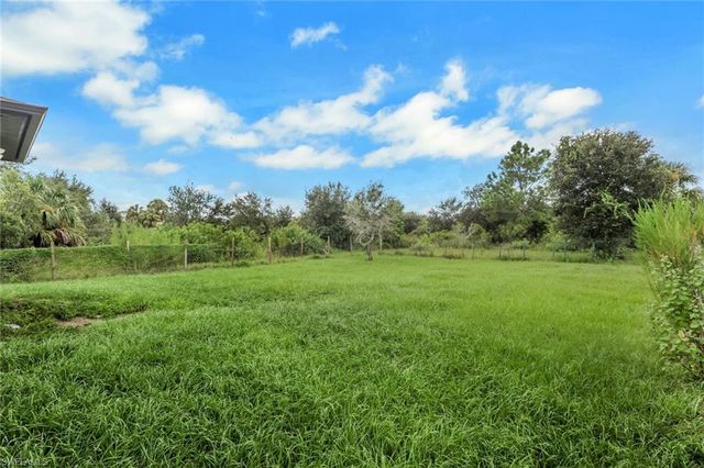 4352 24th AVE NE, Naples, FL 34120