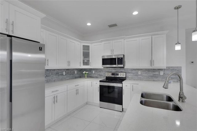 4352 24th AVE NE, Naples, FL 34120