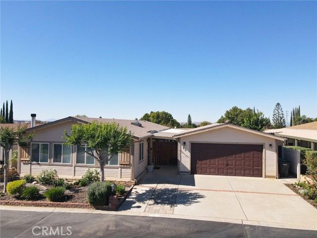 10961 Desert Lawn Drive 82, Calimesa, CA 92320
