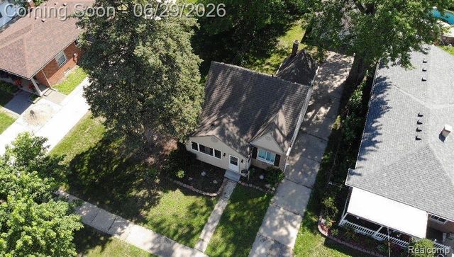5694 Robindale Avenue, Dearborn Heights, MI 48127