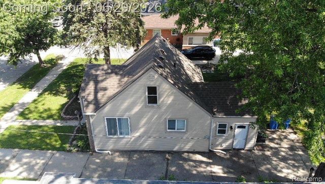 5694 Robindale Avenue, Dearborn Heights, MI 48127