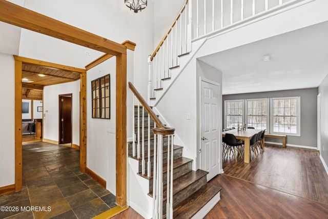 5 Ironwood Court, Jackson, NJ 08527