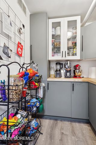 5 Ironwood Court, Jackson, NJ 08527